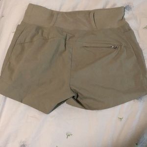 Athleta Trekkie Short